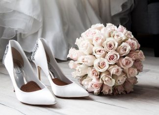 How to choose the right bridal shoes